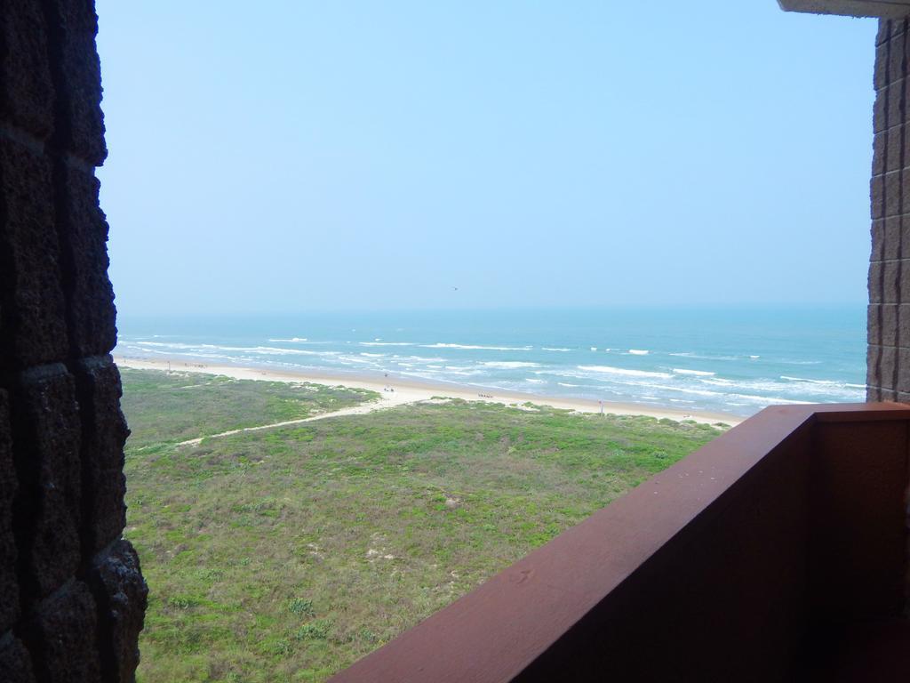 Padre South Hotel On The Beach Pulau Padre Selatan Bagian luar foto