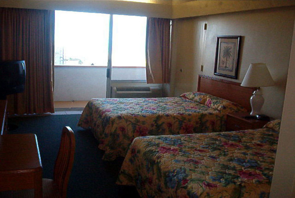 Padre South Hotel On The Beach Pulau Padre Selatan Bagian luar foto